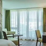 Hotel Artos 3*