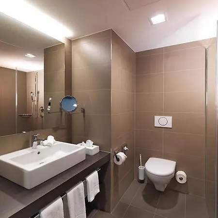 Hotell Artos Interlaken
