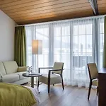 Hotel Artos 3*