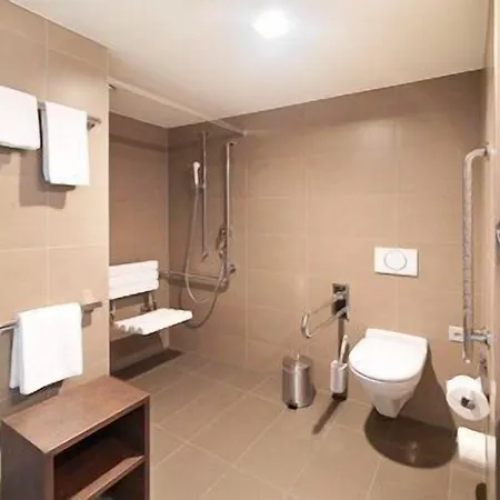 Artos 3*